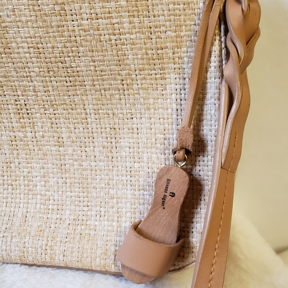 Etienne Aigner shoulder purse, NWOT Vegan handbags - Picture 11 of 14